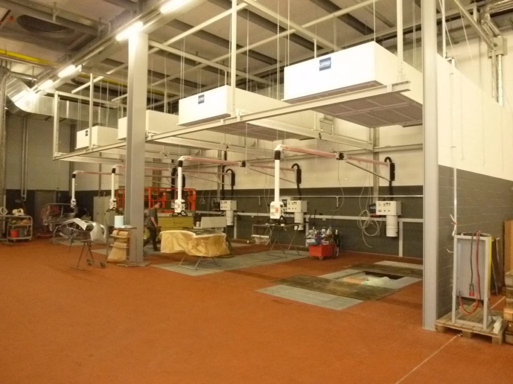 System odciągu pyłów dla strefy przygotowania nadwozia